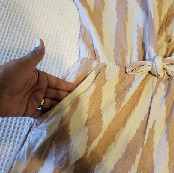 LOU & Grey for Loft Ikat Tie Front Romper Sz M - Picture 7 of 8